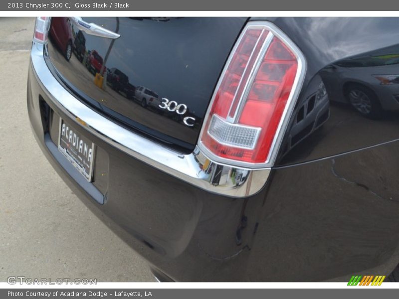 Gloss Black / Black 2013 Chrysler 300 C