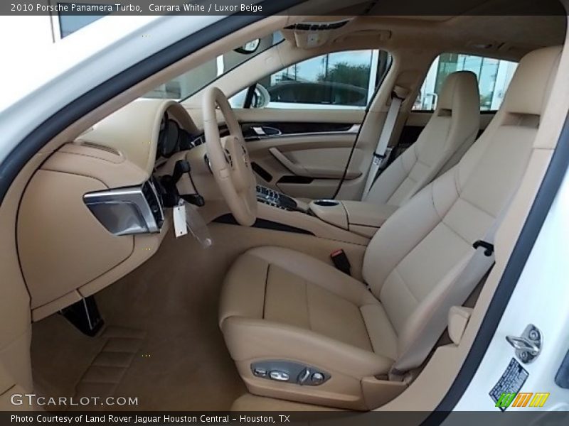 Front Seat of 2010 Panamera Turbo