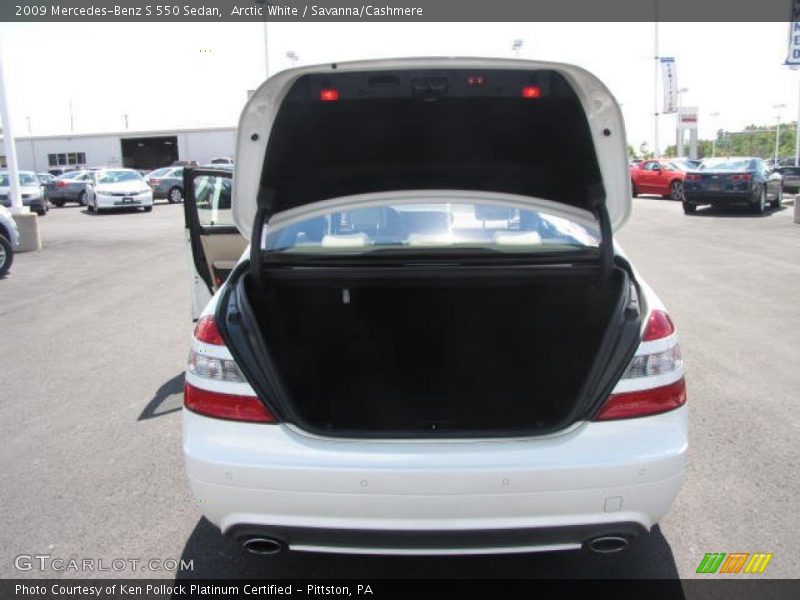 Arctic White / Savanna/Cashmere 2009 Mercedes-Benz S 550 Sedan