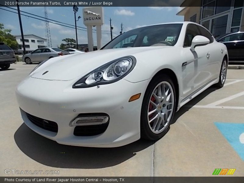 Front 3/4 View of 2010 Panamera Turbo