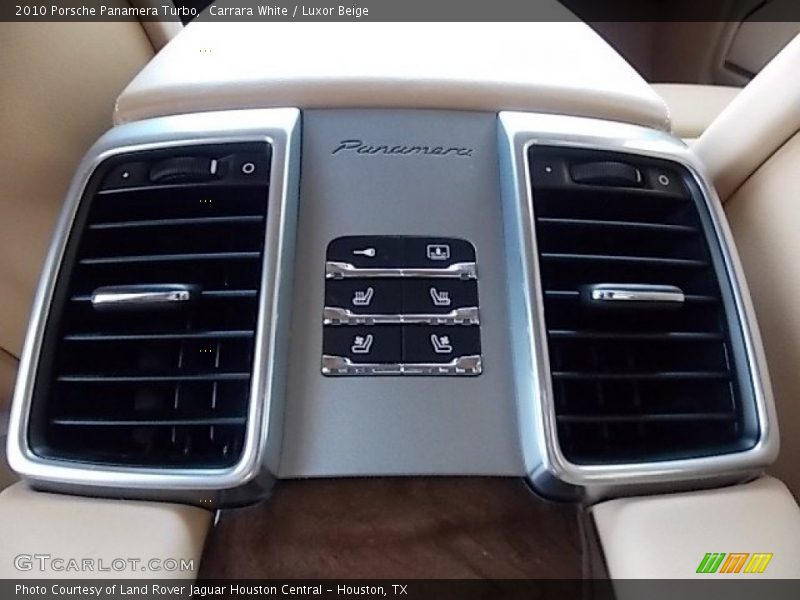 Controls of 2010 Panamera Turbo