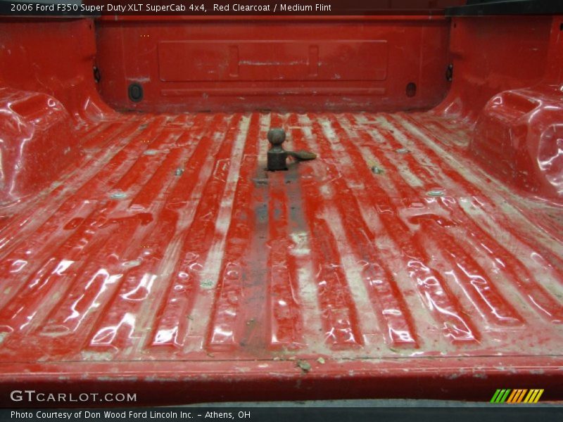 Red Clearcoat / Medium Flint 2006 Ford F350 Super Duty XLT SuperCab 4x4