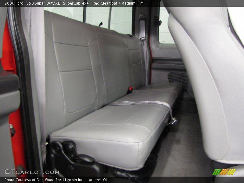 Red Clearcoat / Medium Flint 2006 Ford F350 Super Duty XLT SuperCab 4x4