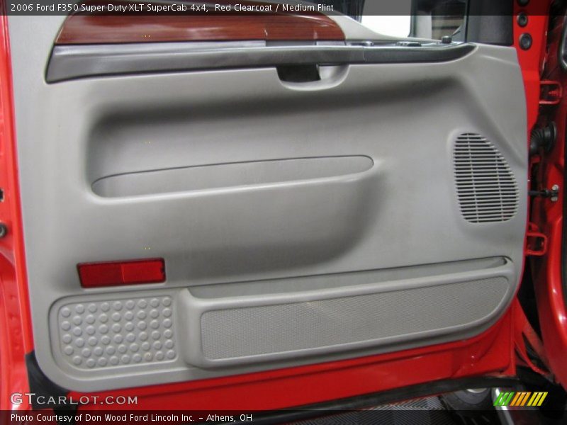 Red Clearcoat / Medium Flint 2006 Ford F350 Super Duty XLT SuperCab 4x4