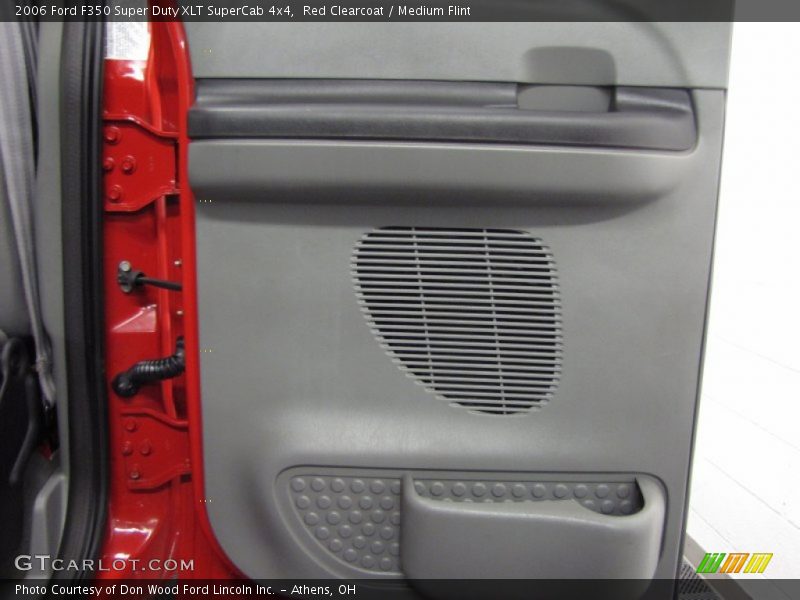 Red Clearcoat / Medium Flint 2006 Ford F350 Super Duty XLT SuperCab 4x4