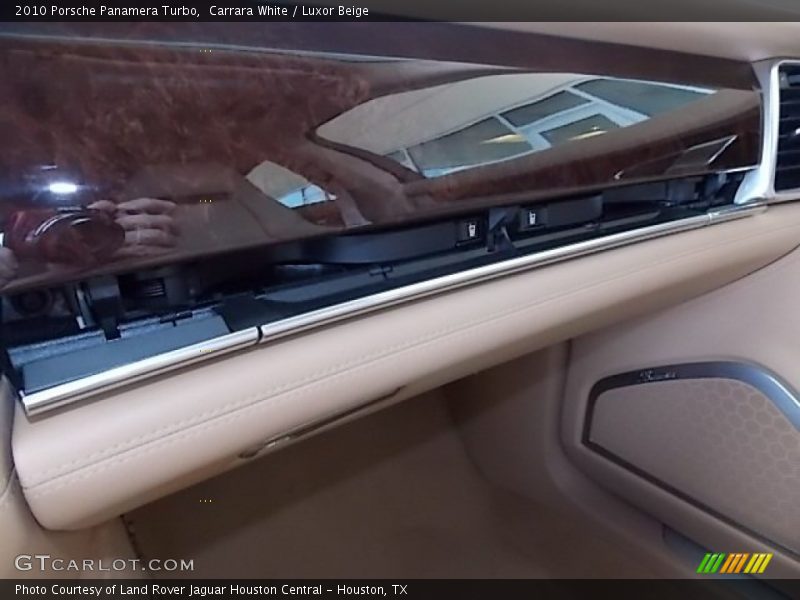 Carrara White / Luxor Beige 2010 Porsche Panamera Turbo