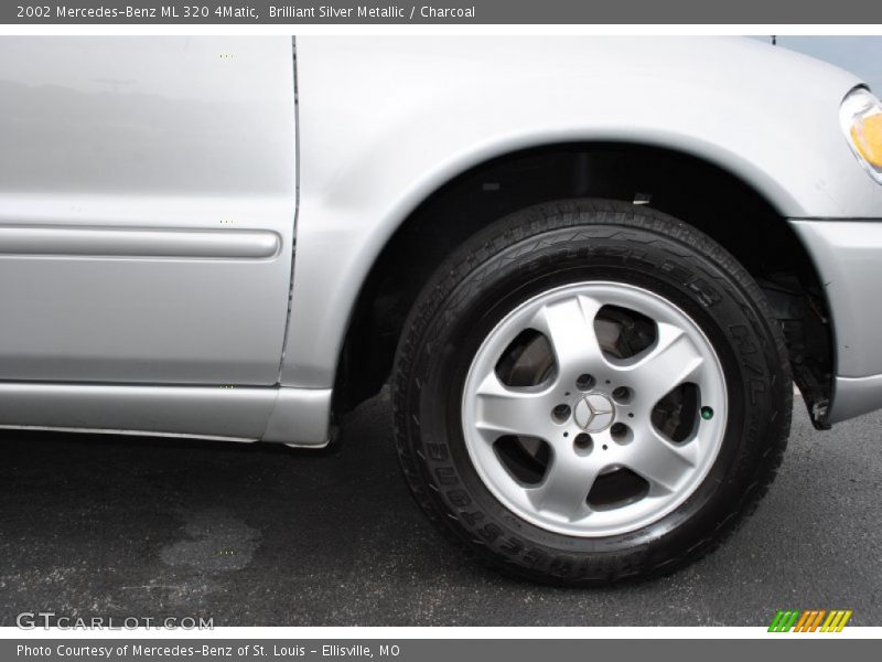 Brilliant Silver Metallic / Charcoal 2002 Mercedes-Benz ML 320 4Matic