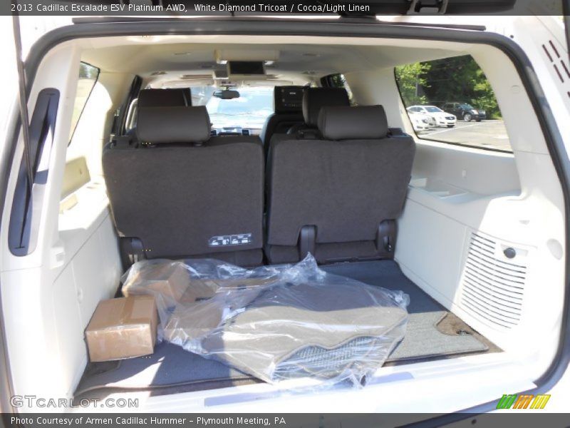 White Diamond Tricoat / Cocoa/Light Linen 2013 Cadillac Escalade ESV Platinum AWD