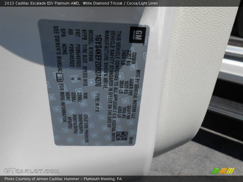 White Diamond Tricoat / Cocoa/Light Linen 2013 Cadillac Escalade ESV Platinum AWD