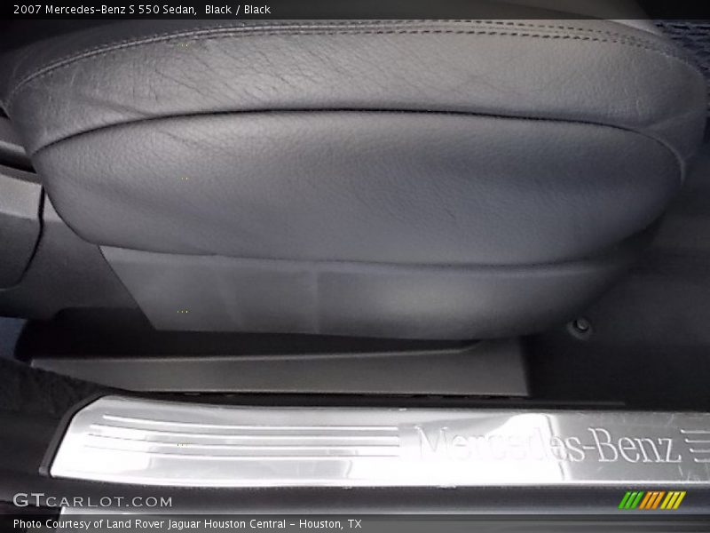 Black / Black 2007 Mercedes-Benz S 550 Sedan
