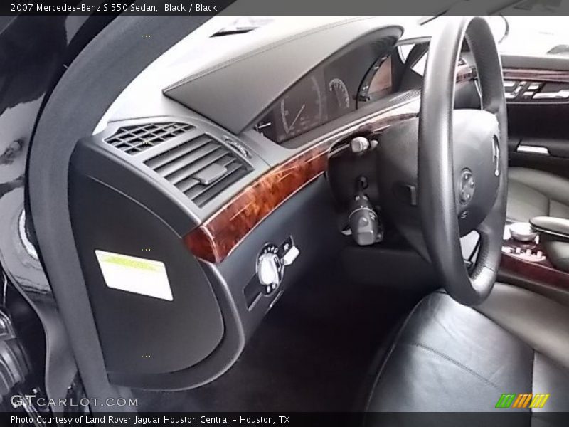 Black / Black 2007 Mercedes-Benz S 550 Sedan