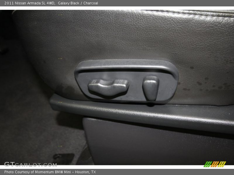 Galaxy Black / Charcoal 2011 Nissan Armada SL 4WD