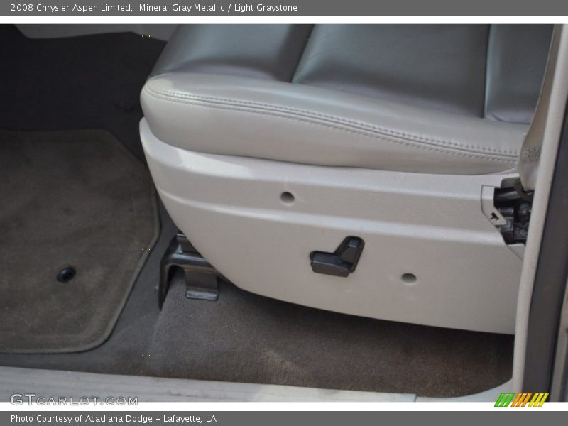 Mineral Gray Metallic / Light Graystone 2008 Chrysler Aspen Limited
