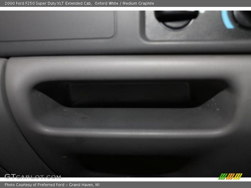 Oxford White / Medium Graphite 2000 Ford F250 Super Duty XLT Extended Cab