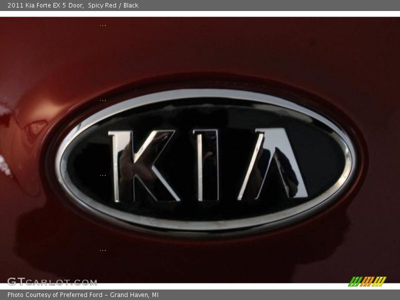 Spicy Red / Black 2011 Kia Forte EX 5 Door