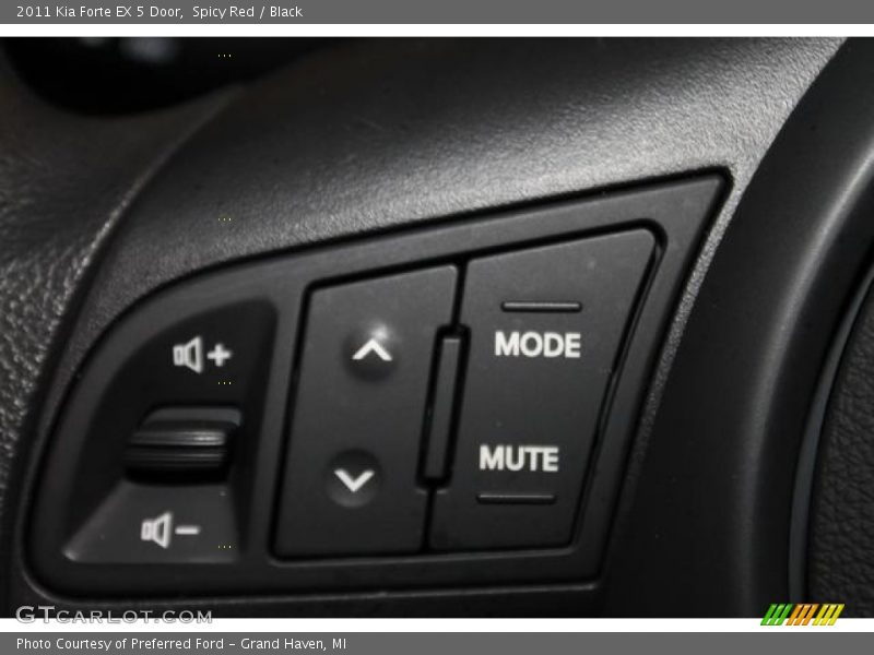 Spicy Red / Black 2011 Kia Forte EX 5 Door