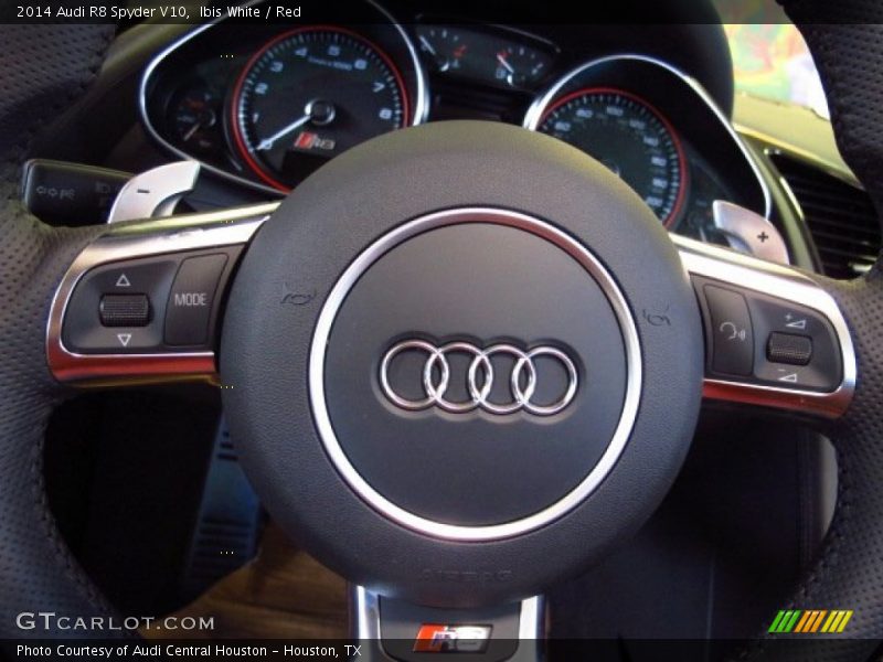 Controls of 2014 R8 Spyder V10