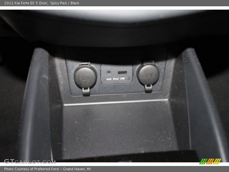 Spicy Red / Black 2011 Kia Forte EX 5 Door