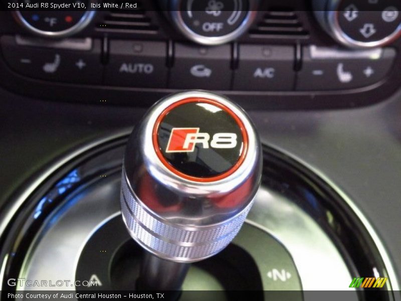  2014 R8 Spyder V10 7 Speed Audi S tronic dual-clutch Automatic Shifter