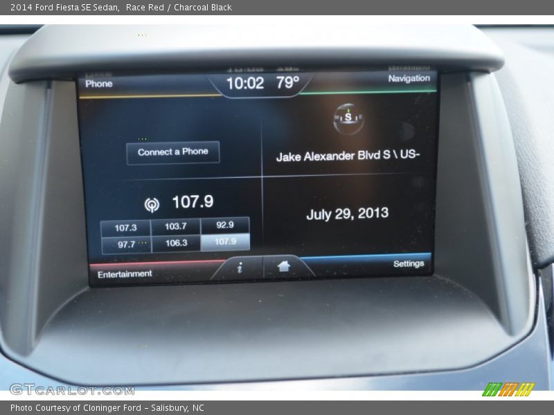 Race Red / Charcoal Black 2014 Ford Fiesta SE Sedan