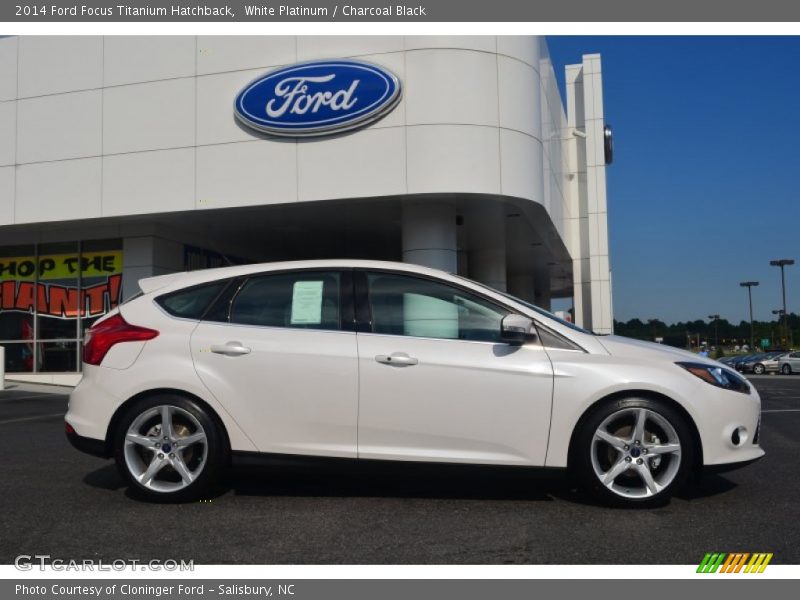  2014 Focus Titanium Hatchback White Platinum