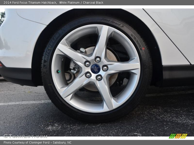  2014 Focus Titanium Hatchback Wheel