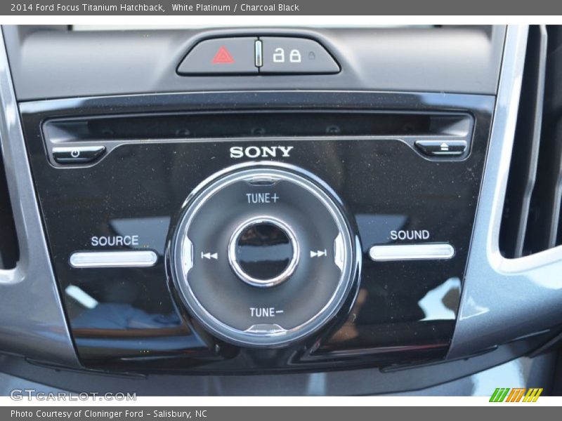 Controls of 2014 Focus Titanium Hatchback