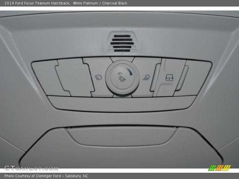 White Platinum / Charcoal Black 2014 Ford Focus Titanium Hatchback