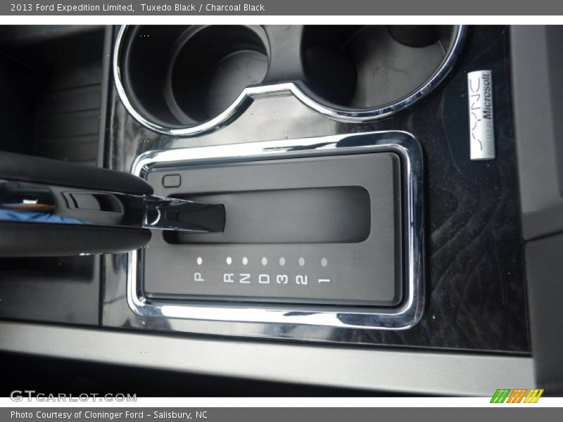 Tuxedo Black / Charcoal Black 2013 Ford Expedition Limited