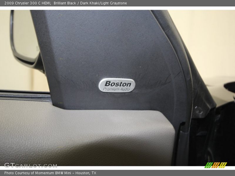 Brilliant Black / Dark Khaki/Light Graystone 2009 Chrysler 300 C HEMI