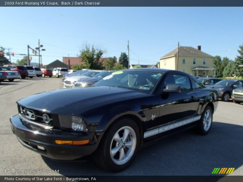 Black / Dark Charcoal 2009 Ford Mustang V6 Coupe