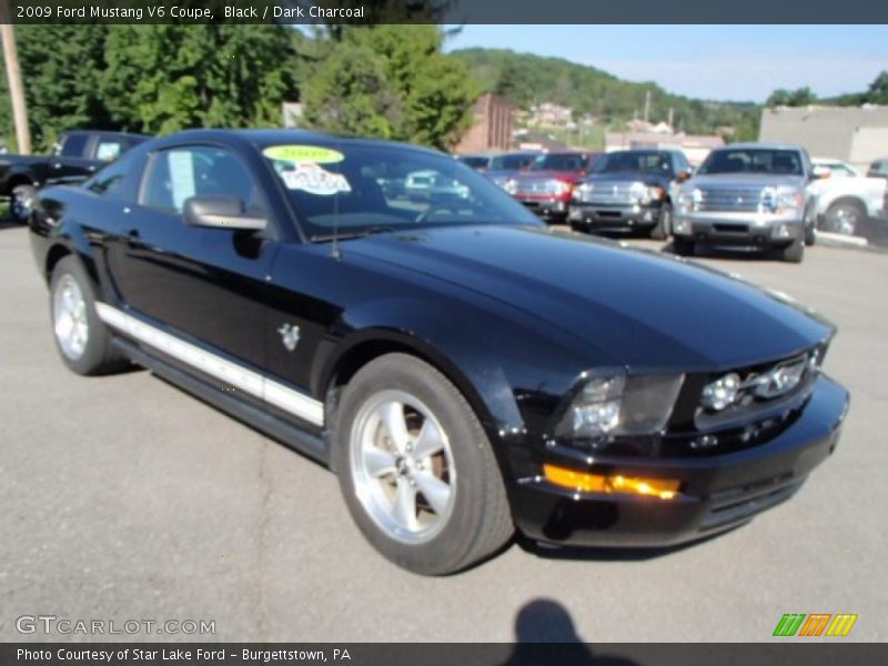 Black / Dark Charcoal 2009 Ford Mustang V6 Coupe