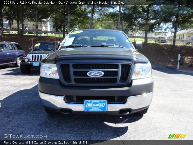 Dark Shadow Grey Metallic / Medium Flint Grey 2005 Ford F150 XL Regular Cab 4x4