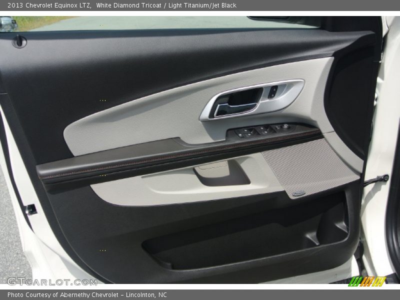 White Diamond Tricoat / Light Titanium/Jet Black 2013 Chevrolet Equinox LTZ