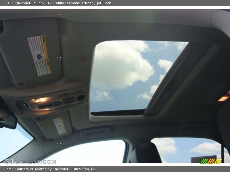 White Diamond Tricoat / Jet Black 2013 Chevrolet Equinox LTZ