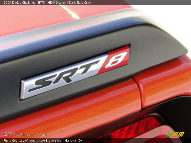  2009 Challenger SRT8 Logo