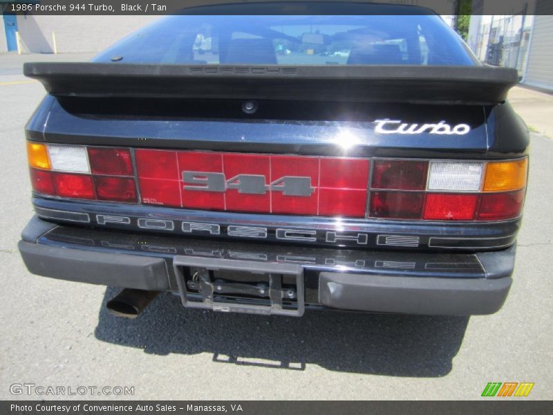  1986 944 Turbo Black