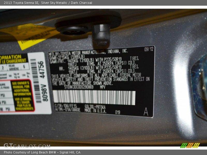 Silver Sky Metallic / Dark Charcoal 2013 Toyota Sienna SE