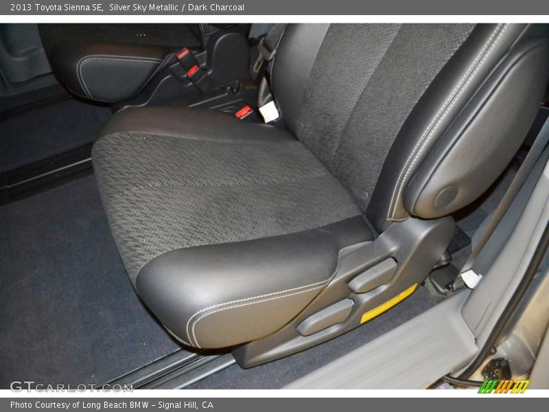 Silver Sky Metallic / Dark Charcoal 2013 Toyota Sienna SE