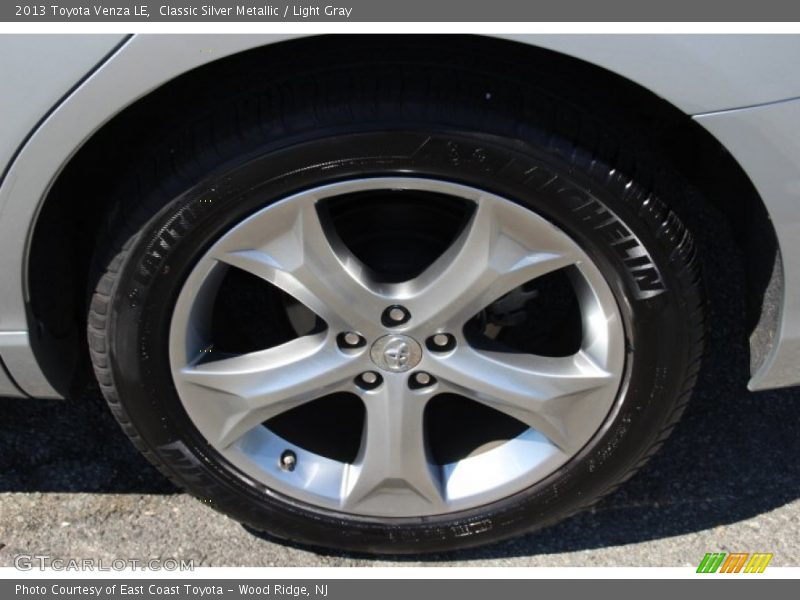 Classic Silver Metallic / Light Gray 2013 Toyota Venza LE