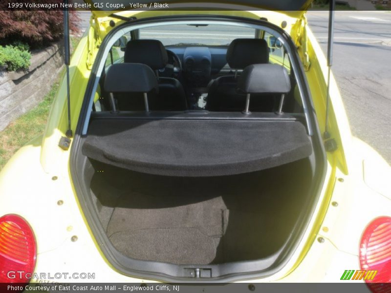Yellow / Black 1999 Volkswagen New Beetle GLS Coupe