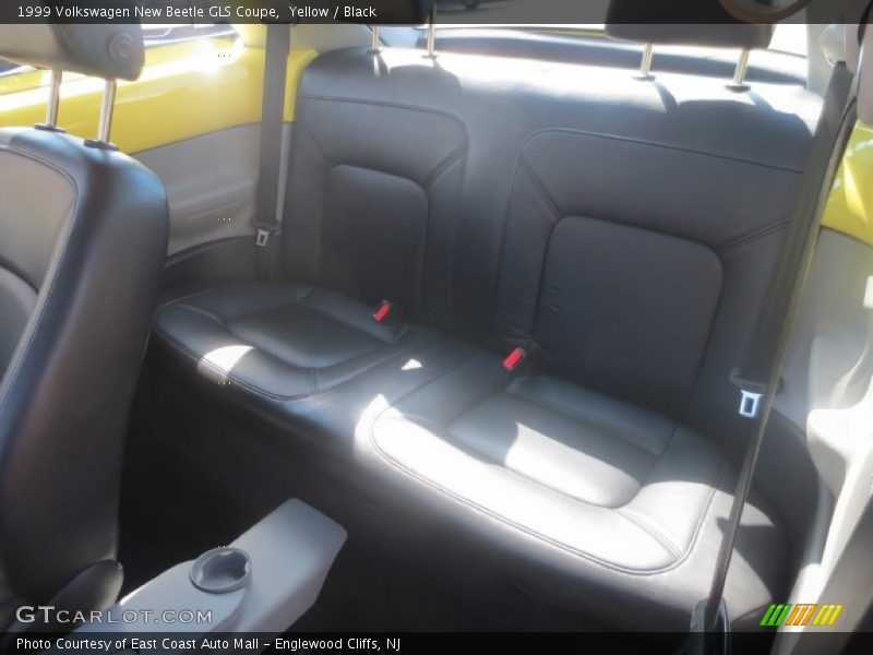 Yellow / Black 1999 Volkswagen New Beetle GLS Coupe