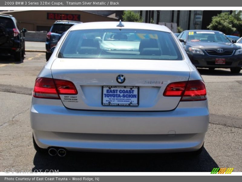 Titanium Silver Metallic / Black 2009 BMW 3 Series 328xi Coupe