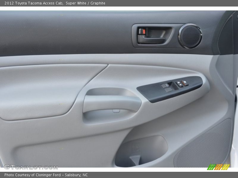 Super White / Graphite 2012 Toyota Tacoma Access Cab