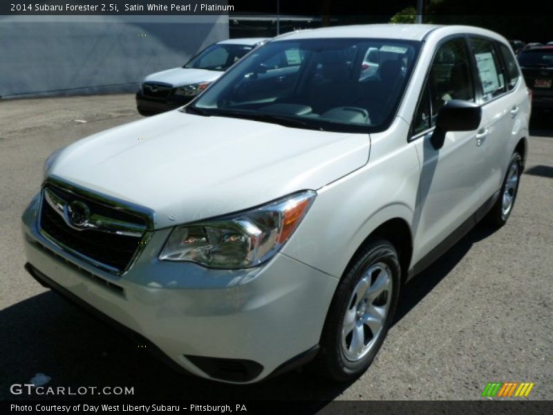 Satin White Pearl / Platinum 2014 Subaru Forester 2.5i