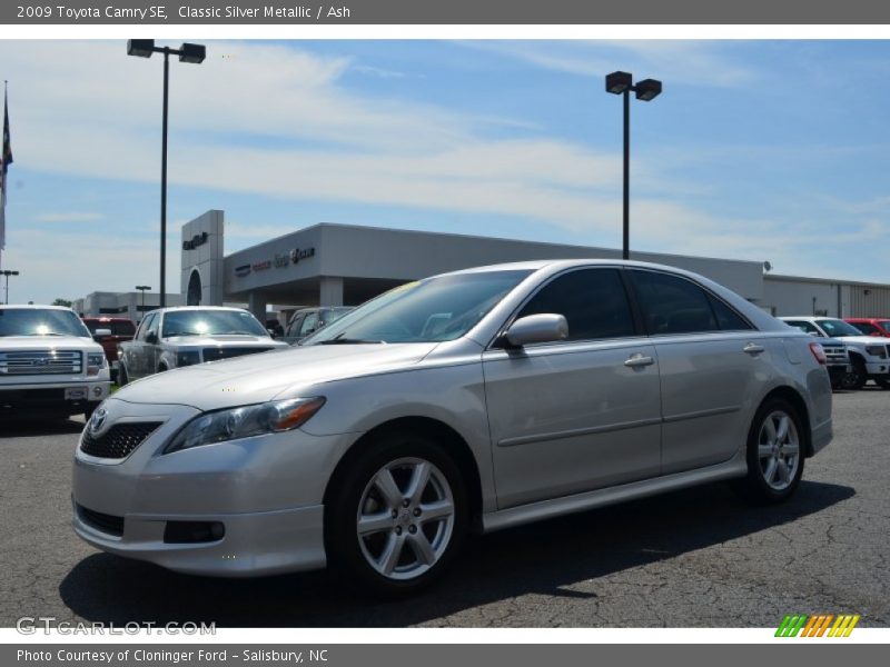 Classic Silver Metallic / Ash 2009 Toyota Camry SE