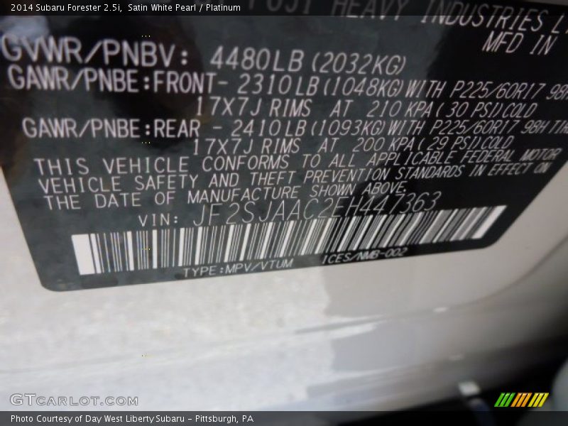 Satin White Pearl / Platinum 2014 Subaru Forester 2.5i