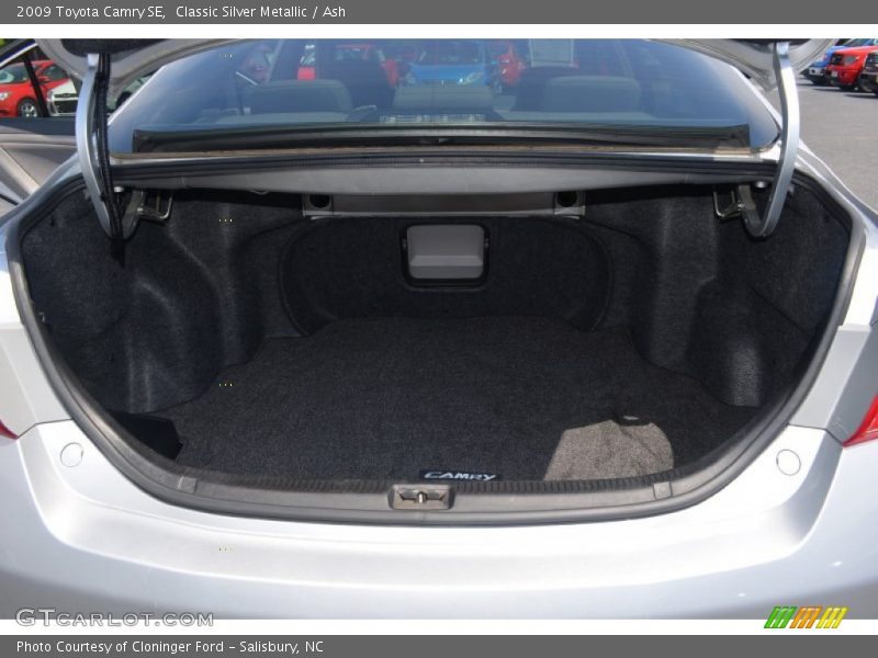 Classic Silver Metallic / Ash 2009 Toyota Camry SE
