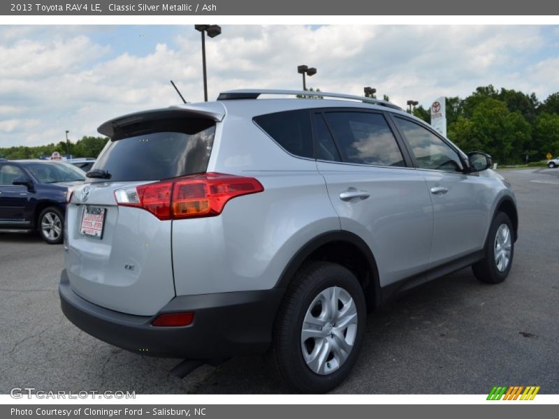 Classic Silver Metallic / Ash 2013 Toyota RAV4 LE