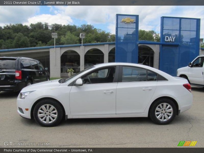 Summit White / Jet Black 2011 Chevrolet Cruze LT